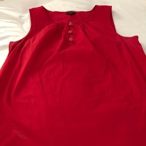 Women’s sleeveless blouse